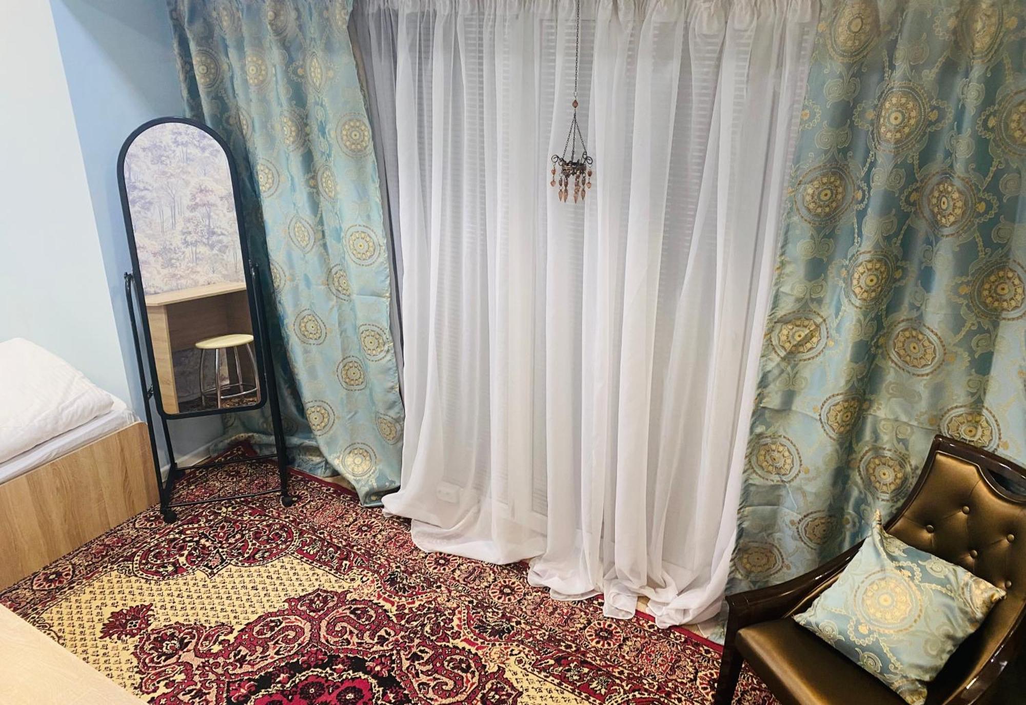 Like Home Hostel Na Shevchenko, 162Б Almati Kültér fotó